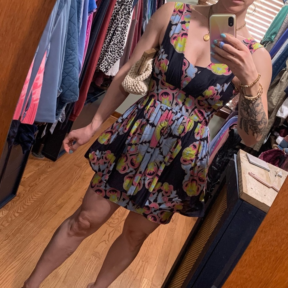 Leifsdottir Anthropologie Floral Sweetheart Peplum Mini Dress Multicolor Size 8